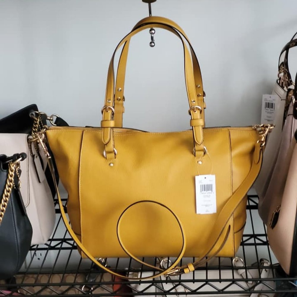 $228 NWT COACH TOTE - Picture 6 of 11
